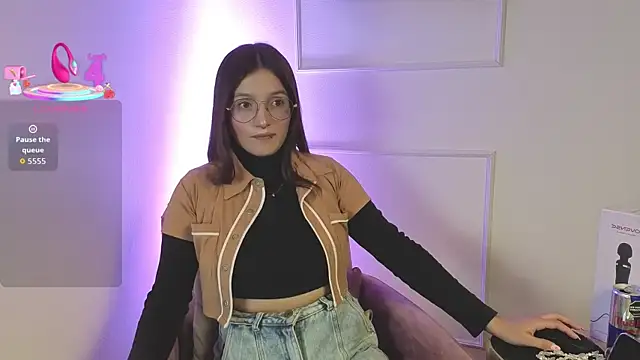 Snapshot of Elecktra_sweet chatting on December 2025 07:55:02 PM Elecktra sweet online show from December 2025 07:55:02 PM