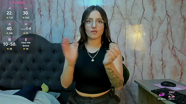 Snapshot of Elecktra_sweet chatting on November 2025 08:13:01 PM Elecktra sweet online show from November 2025 08:13:01 PM