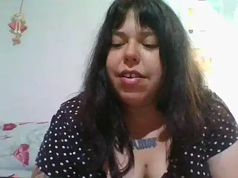 scarletttlove online show from April 2026 01:19:01 AM