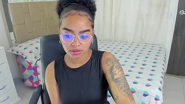 gretell evans online show from December 2024 09:03:01 AM