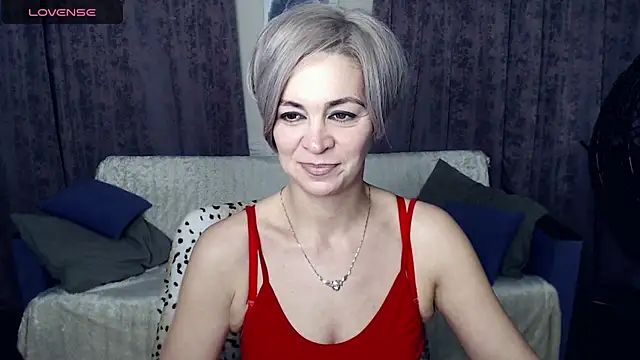 Blonde lola444 online show from December 2024 06:25:01 PM