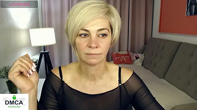 Snapshot of Blonde_lola444 chatting on July 2026 04:37:01 PM Blonde lola444 online show from July 2026 04:37:01 PM