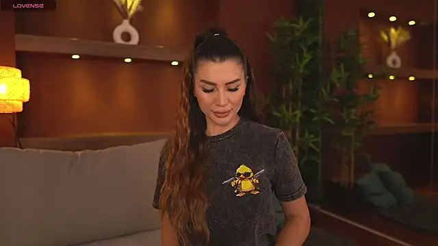 JustinneJade online show from October 2025 04:46:02 AM