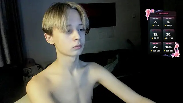 Snapshot of Vampirella_GS chatting on March 2026 11:43:02 PM Vampirella GS online show from March 2026 11:43:02 PM