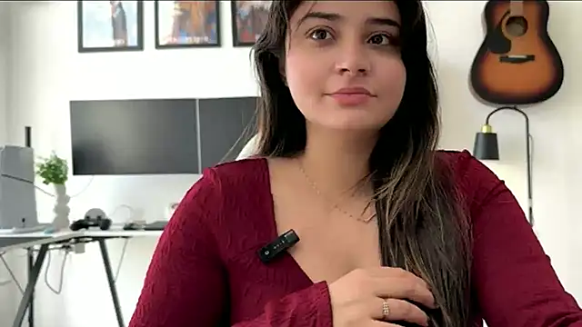 Snapshot of demieliss chatting on May 2026 09:31:02 AM demieliss online show from May 2026 09:31:02 AM