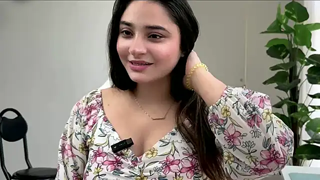 demieliss online show from April 2026 08:53:02 AM