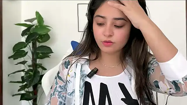 demieliss online show from April 2026 07:59:02 AM