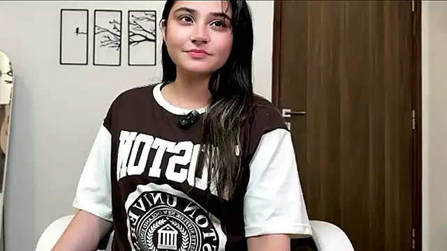 Snapshot of demieliss chatting on June 2026 07:22:02 PM demieliss online show from June 2026 07:22:02 PM