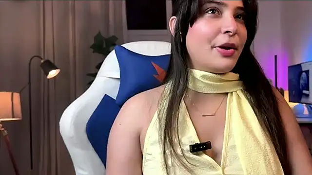 demieliss online show from April 2026 07:07:02 PM