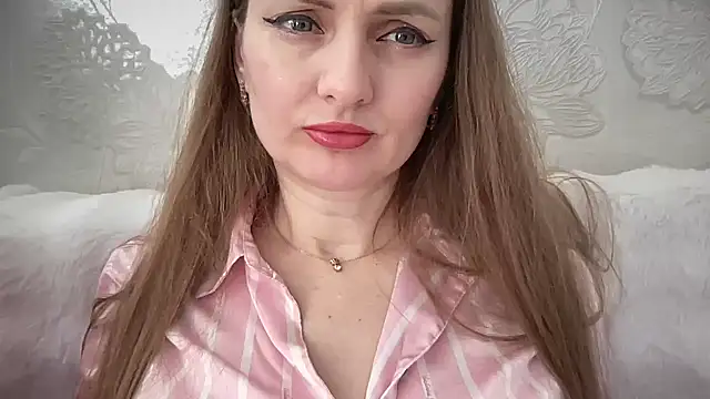 Viola sweet online show from March 2026 12:16:01 PM