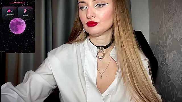 Snapshot of Viola_sweet chatting on March 2025 02:08:01 AM Viola sweet online show from March 2025 02:08:01 AM
