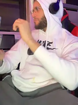 Joker19196 online show from October 2025 11:58:02 PM