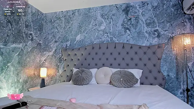 Aprillbrunette online show from February 2026 11:40:01 AM