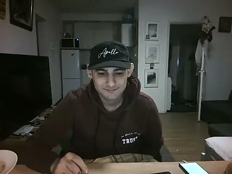mihaimichael online show from May 2026 11:53:02 PM