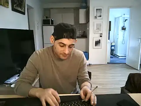 mihaimichael online show from May 2026 06:10:01 PM