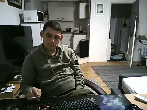 mihaimichael online show from September 2025 02:47:02 AM