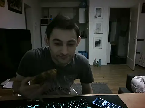 mihaimichael online show from April 2026 01:12:02 AM