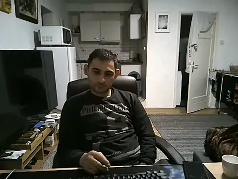 mihaimichael online show from September 2025 01:35:01 AM