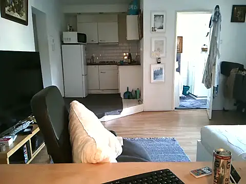 mihaimichael online show from May 2026 12:44:01 PM
