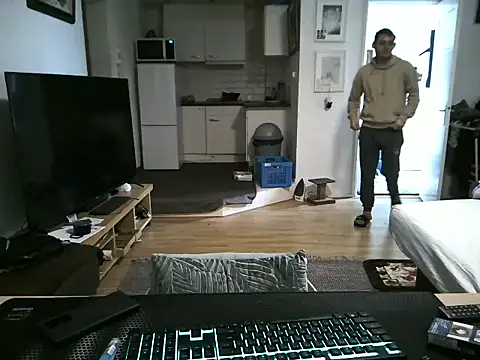 mihaimichael online show from March 2026 12:06:02 PM