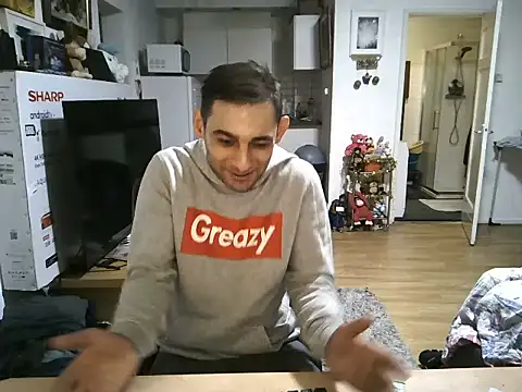 Snapshot of mihaimichael chatting on November 2025 12:15:02 AM mihaimichael online show from November 2025 12:15:02 AM