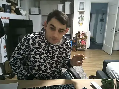 Snapshot of mihaimichael chatting on November 2025 03:12:01 PM mihaimichael online show from November 2025 03:12:01 PM