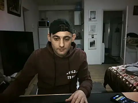 mihaimichael online show from April 2026 01:00:01 AM