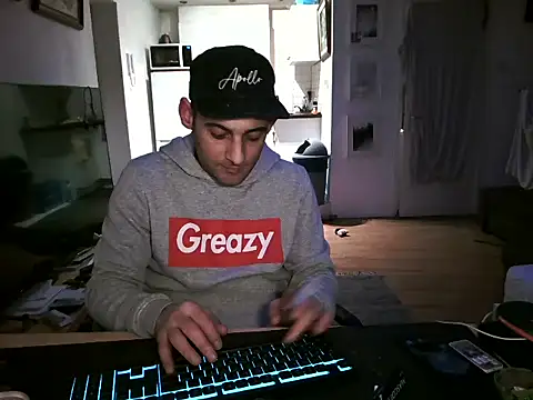 mihaimichael online show from May 2026 01:15:02 AM
