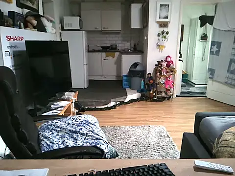 mihaimichael online show from December 2025 11:56:01 AM