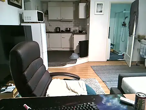 mihaimichael online show from September 2025 05:05:01 PM
