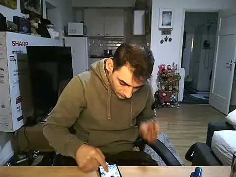 Snapshot of mihaimichael chatting on November 2025 02:49:01 PM mihaimichael online show from November 2025 02:49:01 PM