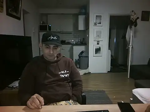 mihaimichael online show from May 2026 01:56:01 AM