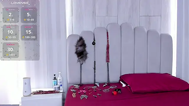 mileyerikson online show from November 2025 03:55:02 PM