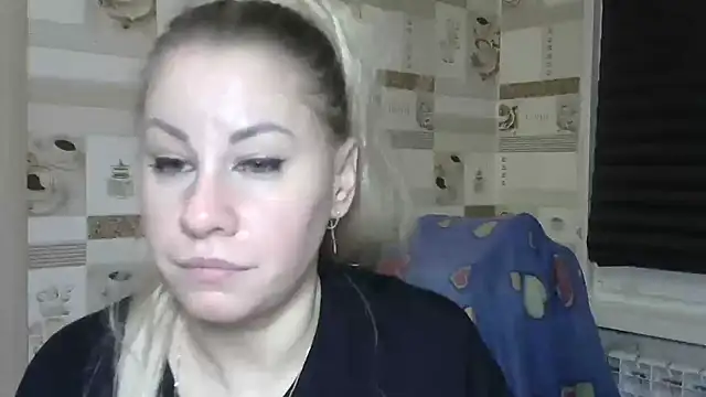 TherestlessKitty online show from December 2025 08:12:01 PM