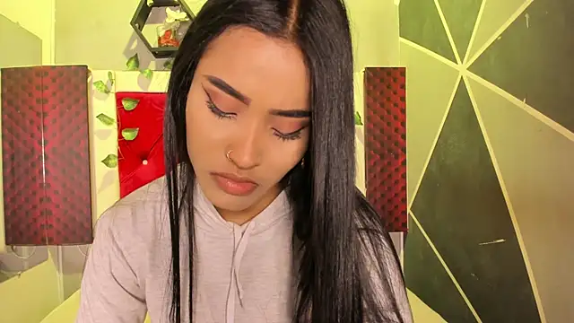 Snapshot of Karoll014 chatting on February 2026 11:50:01 AM Karoll014 online show from February 2026 11:50:01 AM