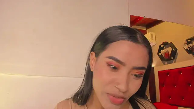 Karoll014 online show from July 2026 12:05:02 PM