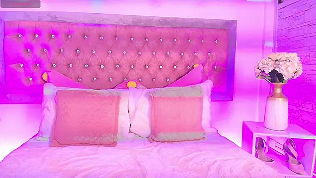 Tayzon Foxxx online show from January 2026 11:48:01 AM