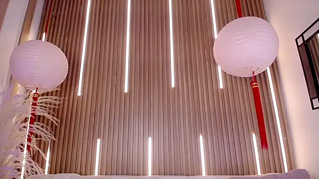 Tayzon Foxxx online show from February 2026 01:00:01 PM