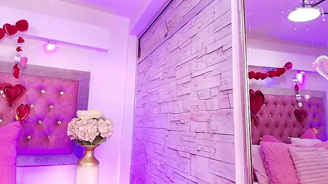 Tayzon Foxxx online show from February 2026 01:57:02 PM