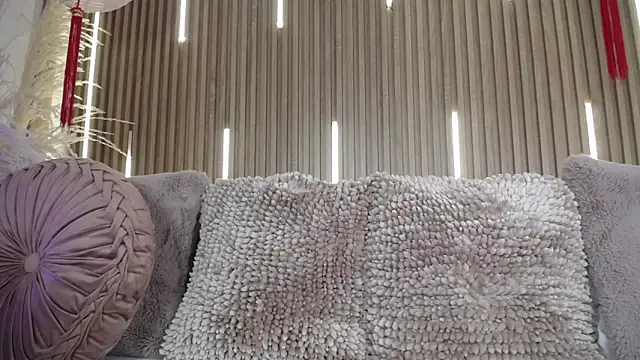 Tayzon Foxxx online show from March 2026 08:18:01 PM