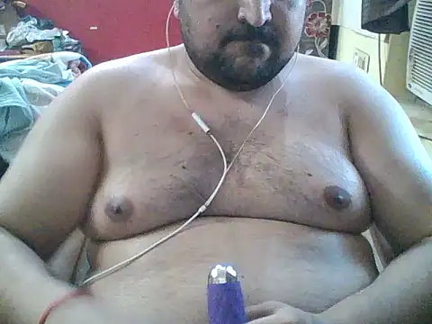 ARYANAVAILABLE online show from May 2026 11:51:01 AM