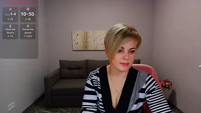 Julia Wilsone online show from February 2026 07:17:02 AM