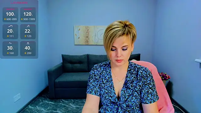 Julia Wilsone online show from February 2026 01:00:02 PM