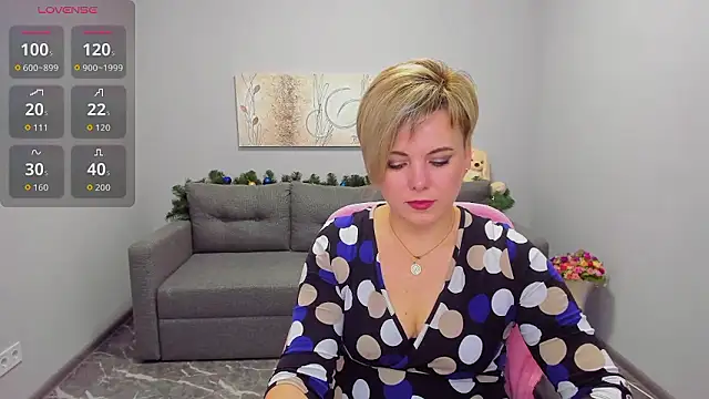 Julia Wilsone online show from January 2026 06:50:02 AM