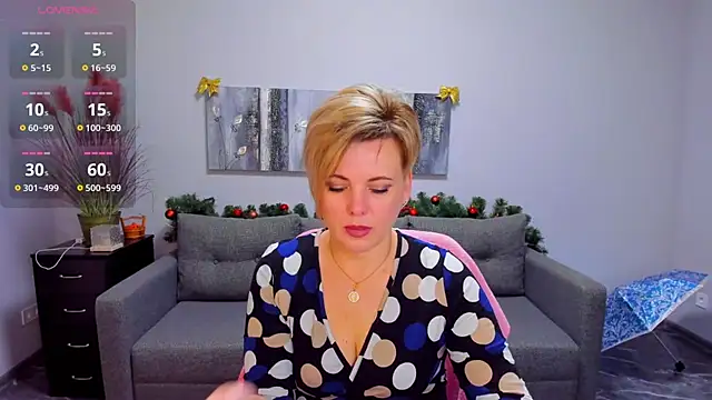 Julia Wilsone online show from January 2026 07:36:01 AM