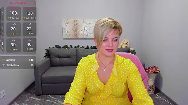 Julia Wilsone online show from January 2026 05:27:02 PM