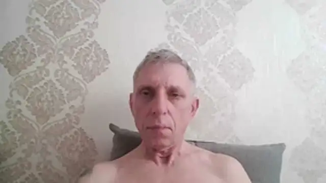 BobbyXRoyal online show from June 2026 04:34:01 AM