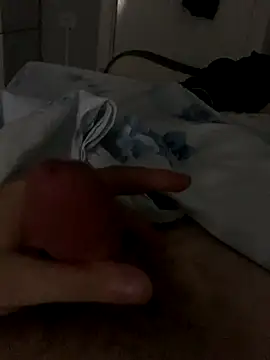 Snapshot of Erenn34 chatting on September 2025 10:28:02 PM Erenn34 online show from September 2025 10:28:02 PM