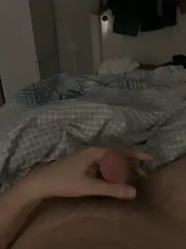 Snapshot of Erenn34 chatting on April 2026 10:49:01 PM Erenn34 online show from April 2026 10:49:01 PM