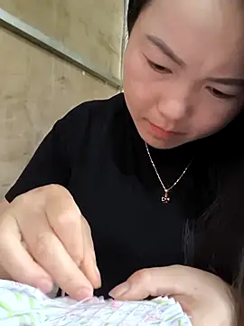 Sweetlove 77 online show from October 2025 12:11:02 AM